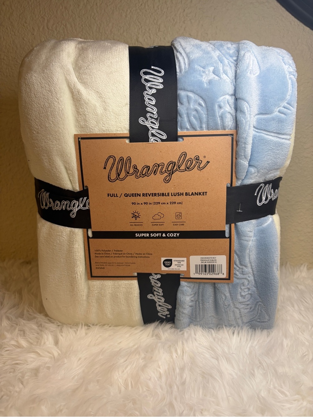 Wrangler Knockin Boots Reversible Plush Blanket Full Queen 90x90 NWT